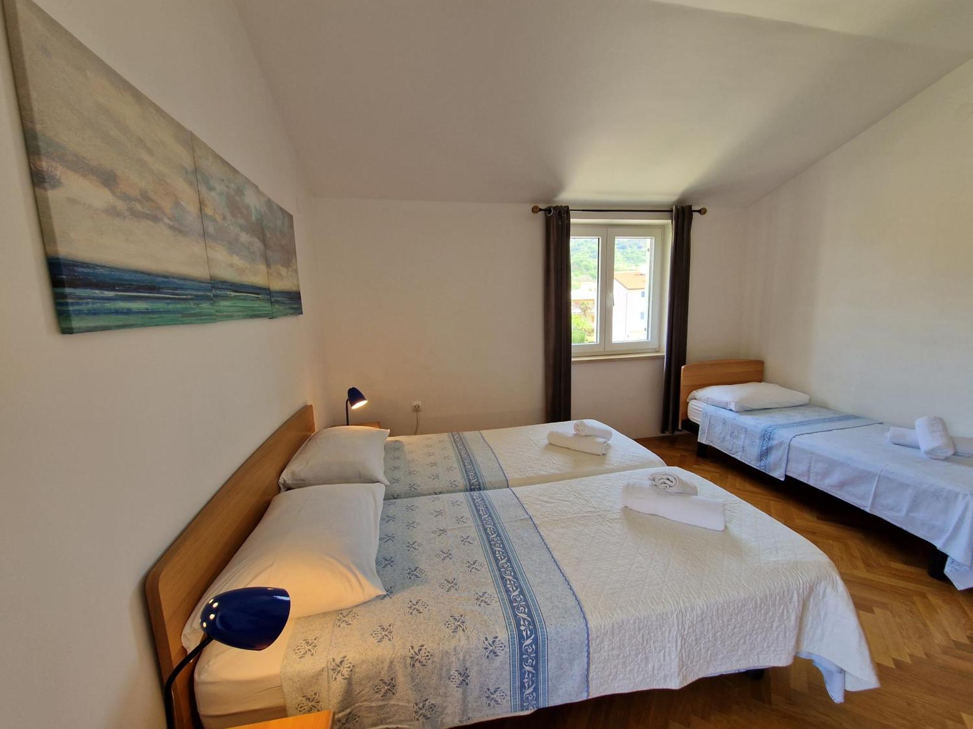 Apartments Josipa Baška Eksteriør billede