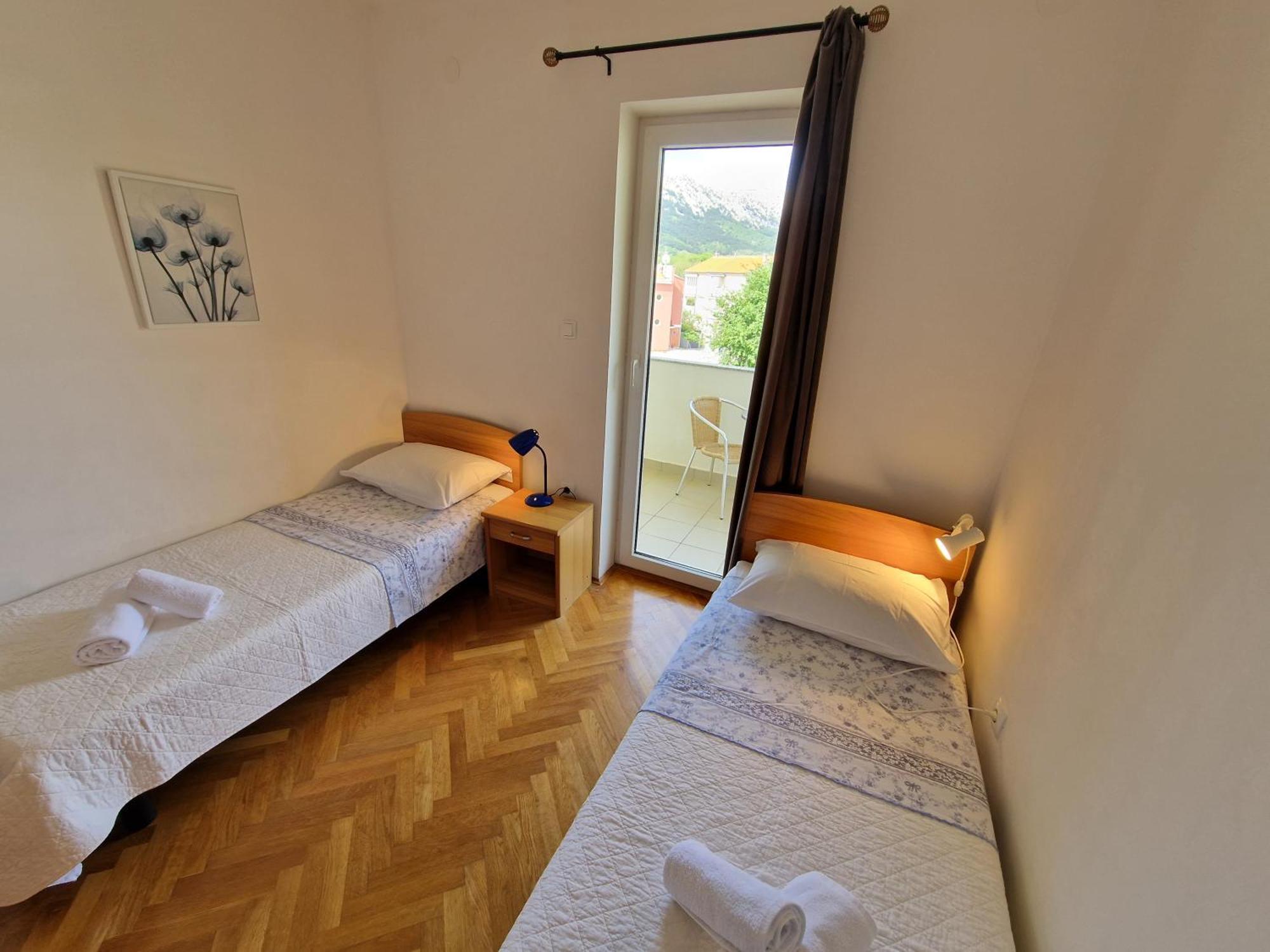 Apartments Josipa Baška Eksteriør billede