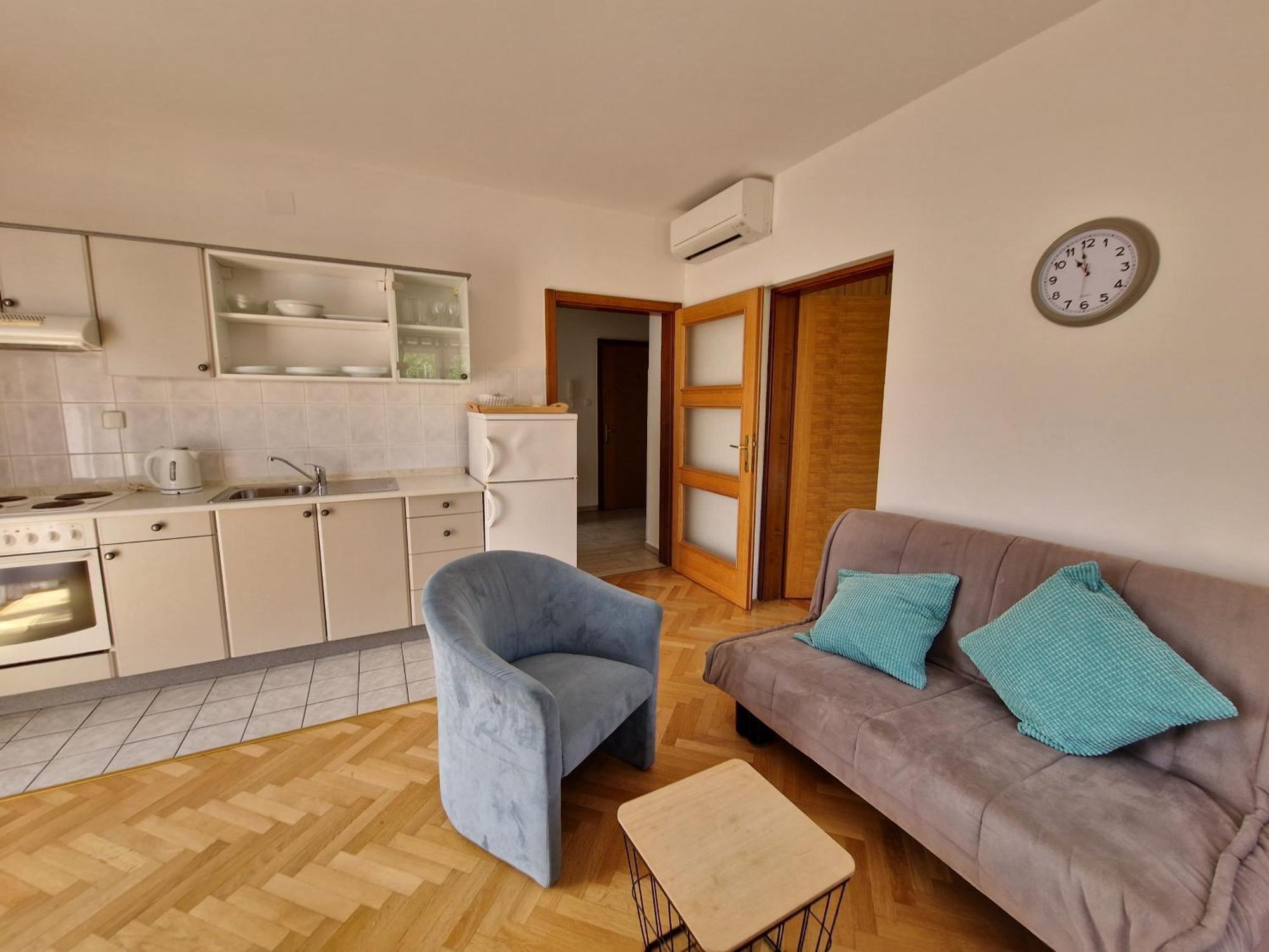 Apartments Josipa Baška Eksteriør billede