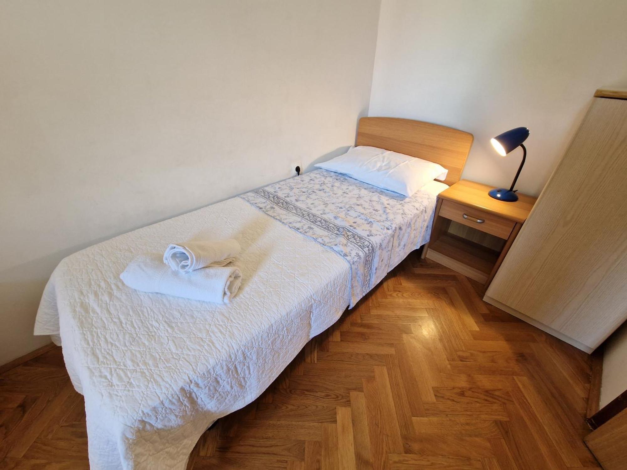 Apartments Josipa Baška Eksteriør billede